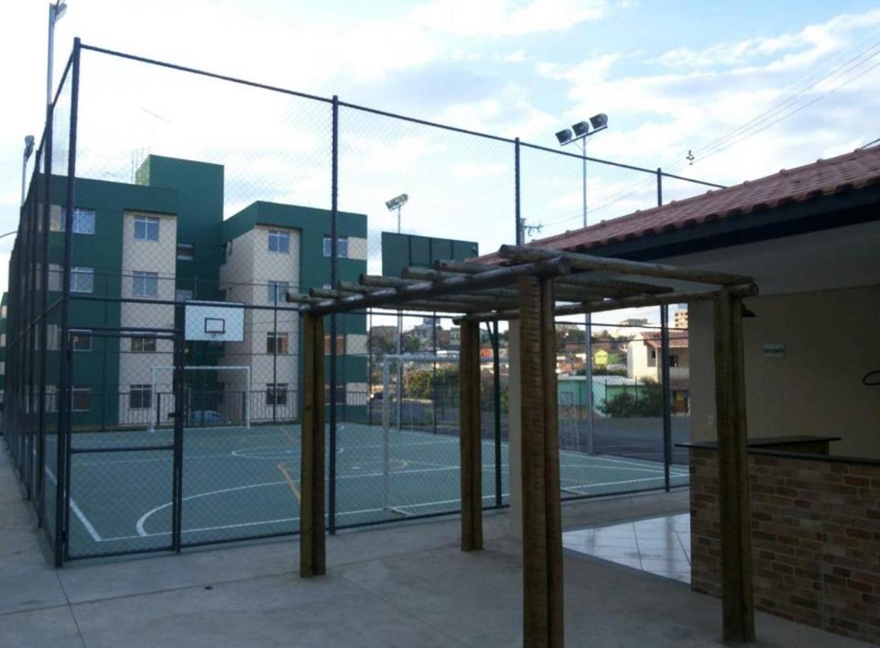 Apartamento Mobiliado เวสปาเซียโน ภายนอก รูปภาพ